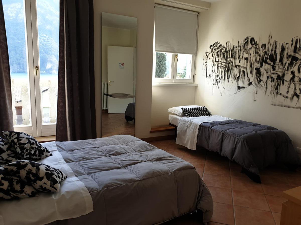 Caffe Del Viaggiatore Valsolda Ngoại thất bức ảnh