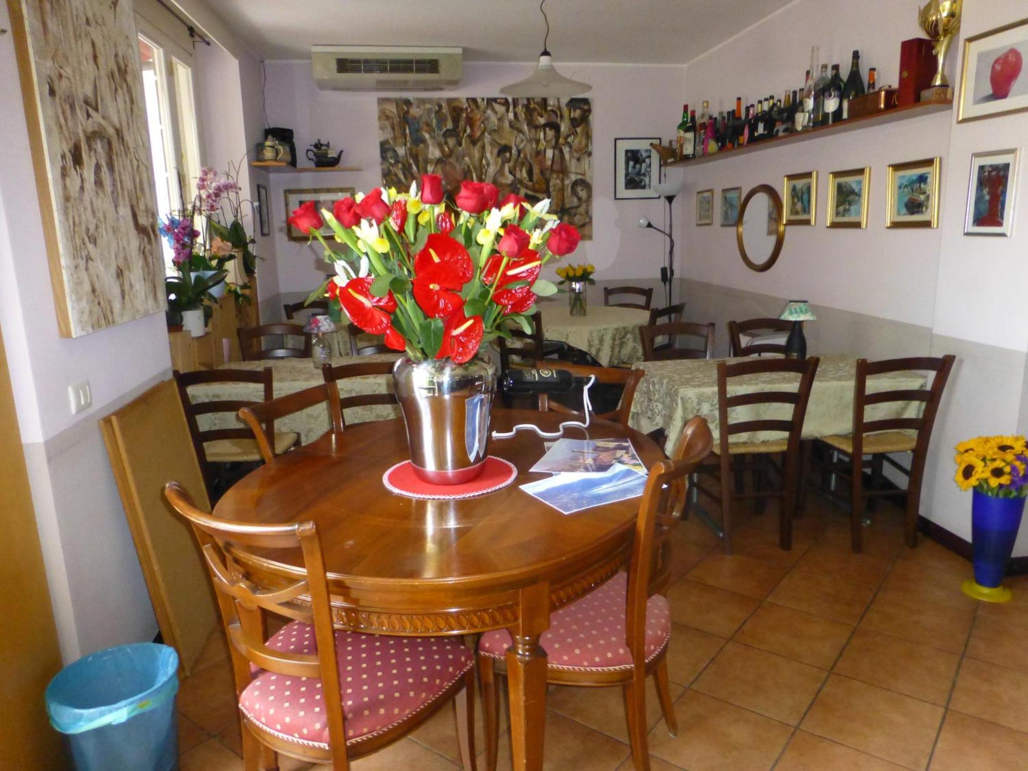 Caffe Del Viaggiatore Valsolda Ngoại thất bức ảnh